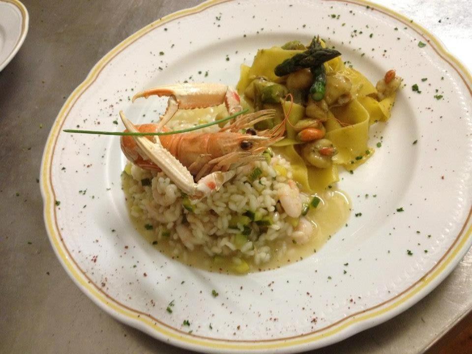 Hotel Ristorante La Casona فيلتري المظهر الخارجي الصورة